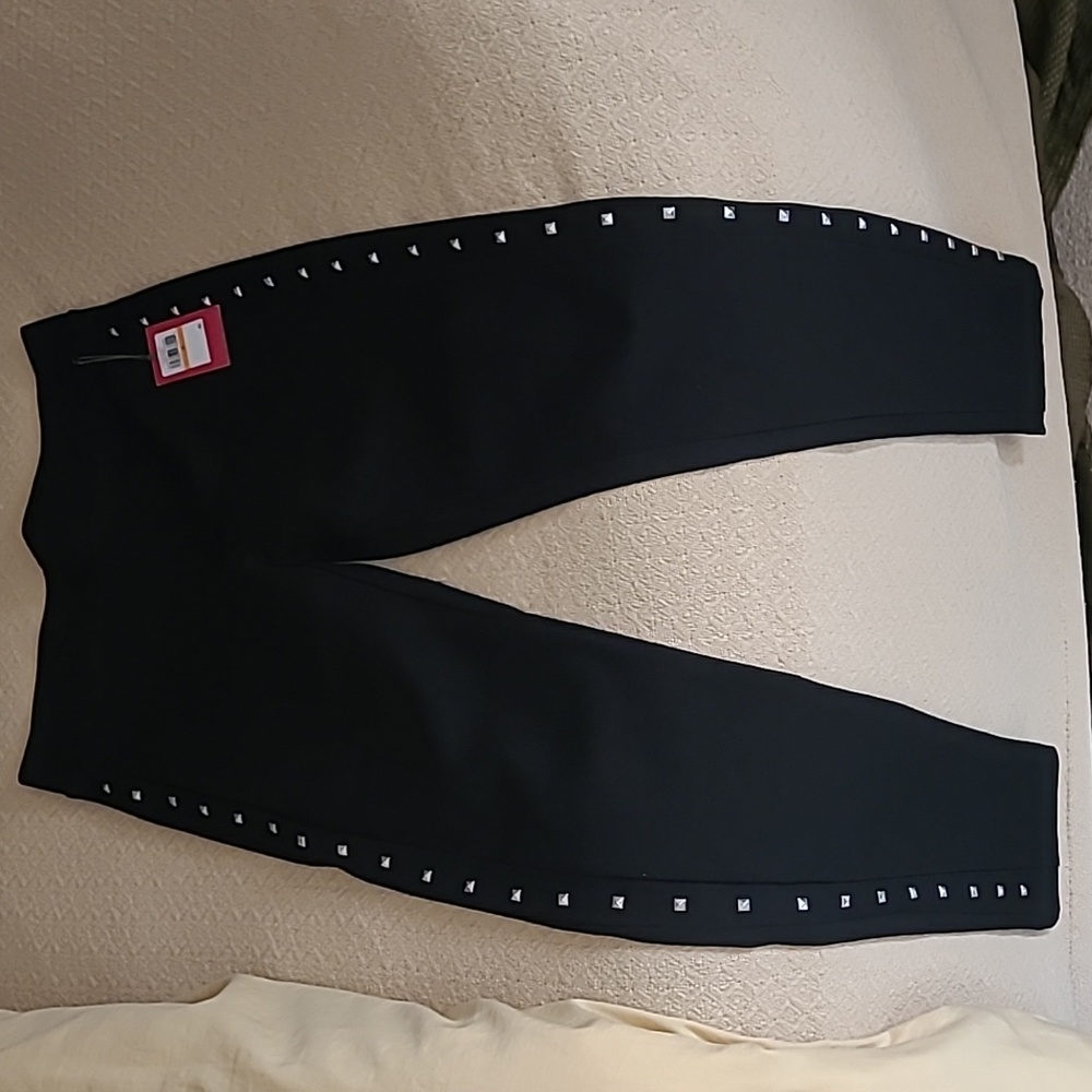 Vince Camuto tights